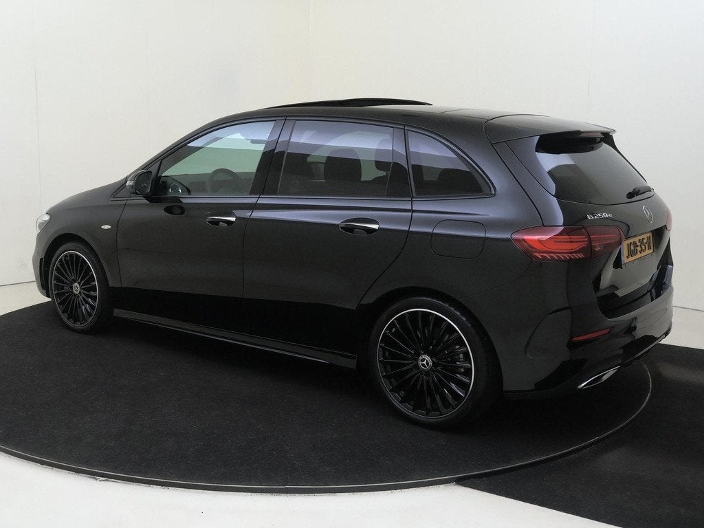 Mercedes-Benz B-klasse 250 e Business Solution AMG Panoramad, Auto's, Mercedes-Benz, Stof, Gebruikt, Euro 6, 4 cilinders