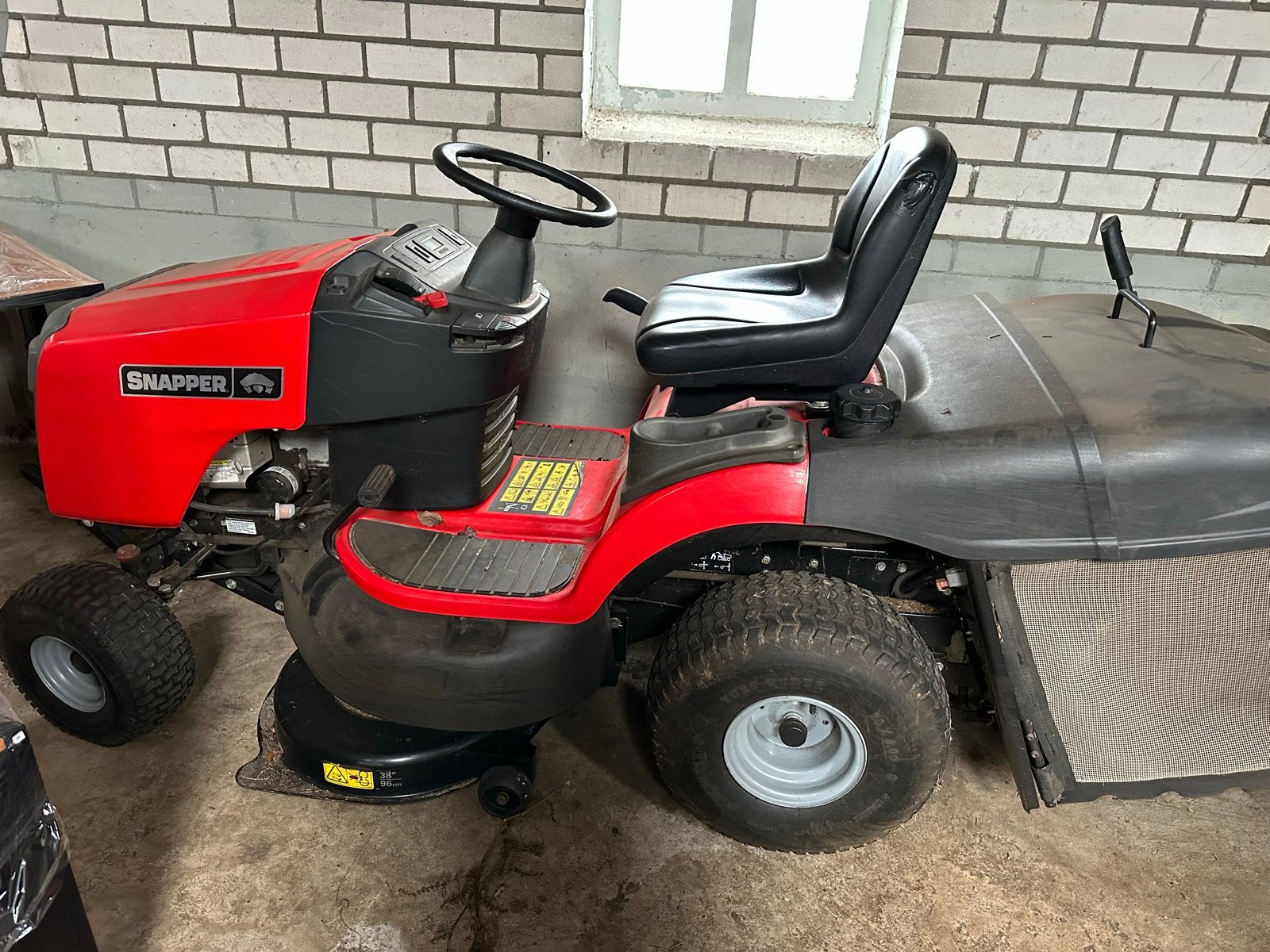 Snapper RPX200 Zitmaaier - Krachtig en Comfortabel, Tuin en Terras, Grasmaaiers, Cirkelmaaier, Gebruikt, Ophalen of Verzenden