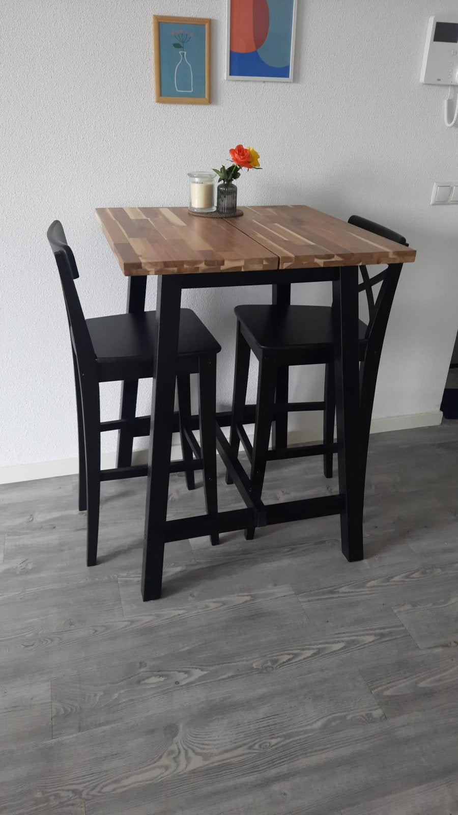 Ikea bar table and chairs, Ophalen, Zo goed als nieuw