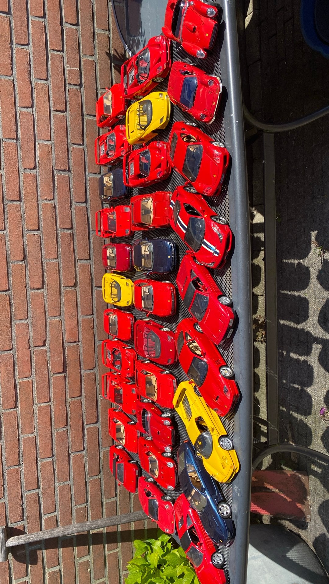 31 Modellen Ferrari 1/18, Hobby en Vrije tijd, Modelauto's | 1:18, Ophalen of Verzenden, Zo goed als nieuw, Bburago