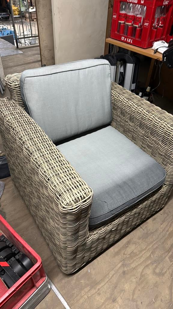 Te koop 2 en 1 persoons liungeset ., Gebruikt, 3 zitplaatsen, Ophalen of Verzenden, Loungeset