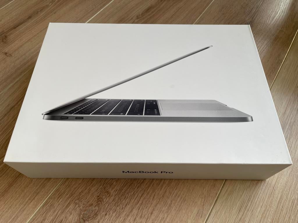 Macbook Pro Zilver, 64 GB of meer, Qwerty, 13 inch, Zo goed als nieuw