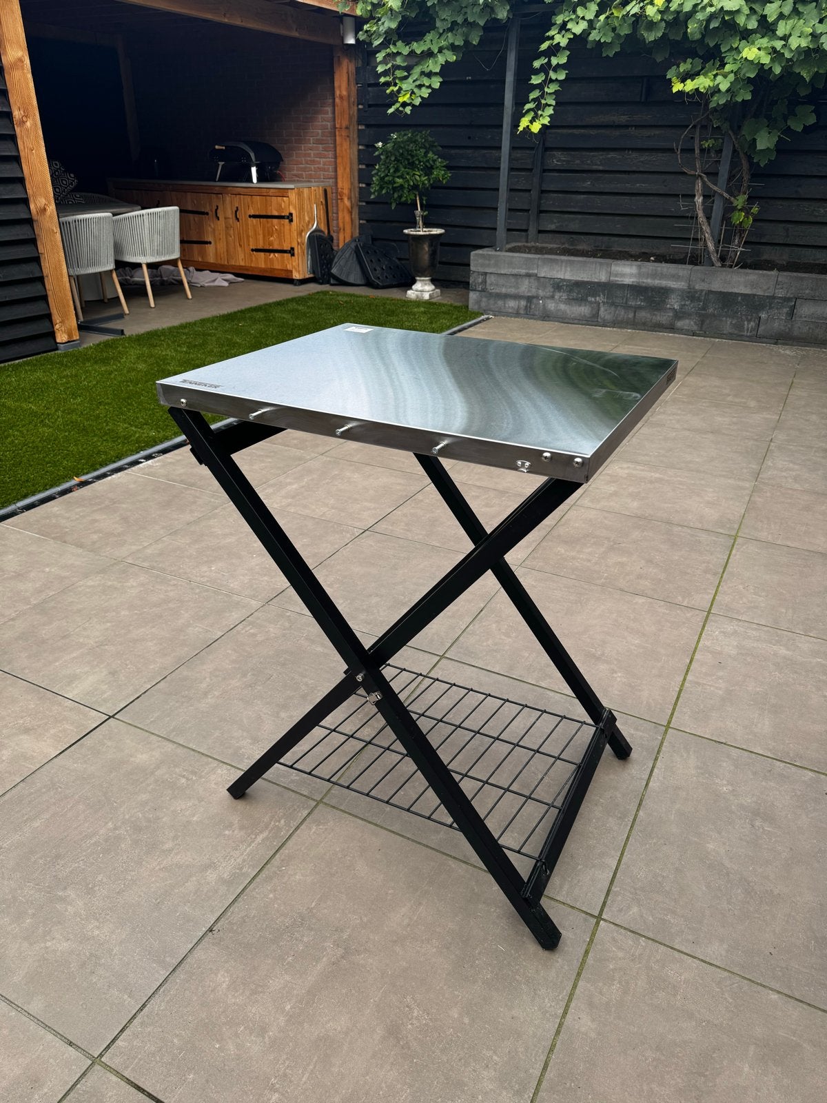 Tenneker BBQ bijzettafel/werktafel RVS, Ophalen, Zo goed als nieuw, Rechthoekig, Rvs