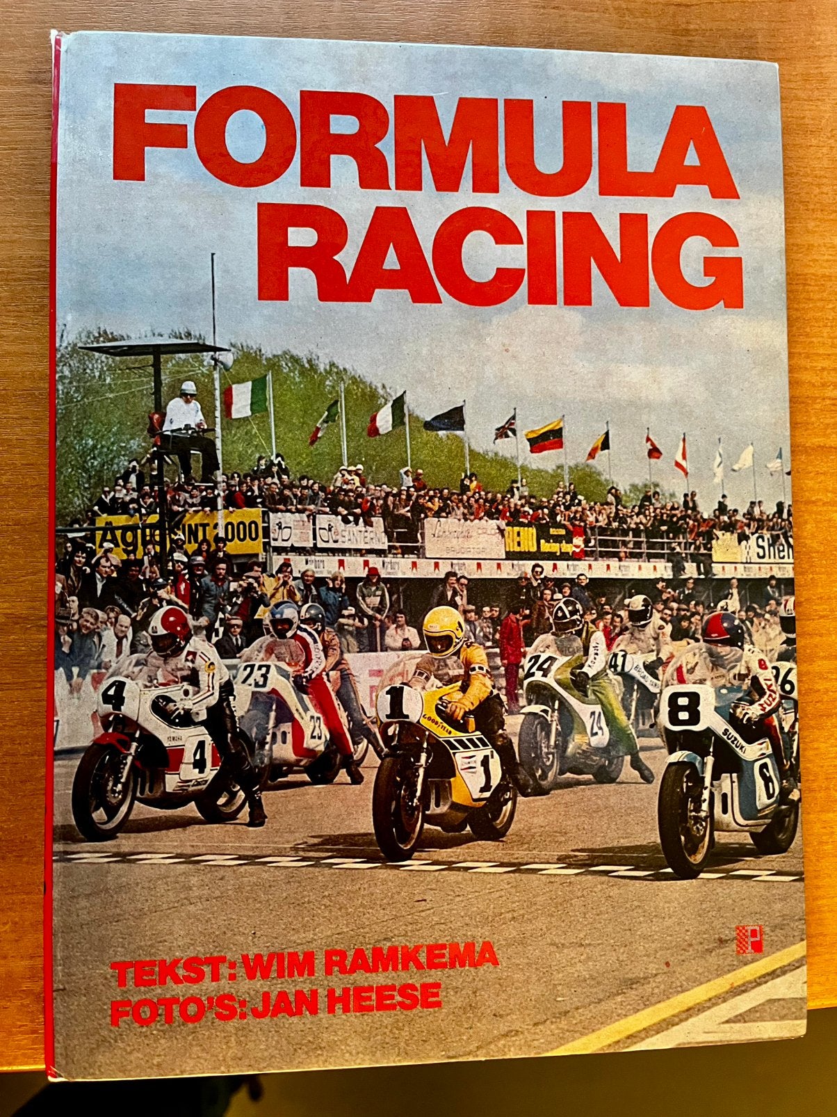 Formula Racing, Ophalen of Verzenden, Gelezen