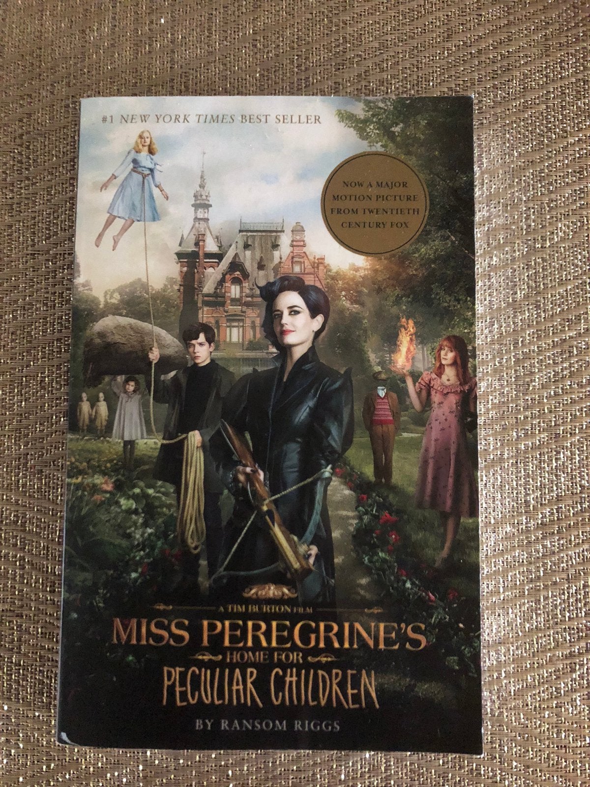 Boek Miss Peregrines home for Peculiar Childeren- 1 -, Ophalen of Verzenden, Zo goed als nieuw, Fictie, Ransom Riggs Cassandre Jean