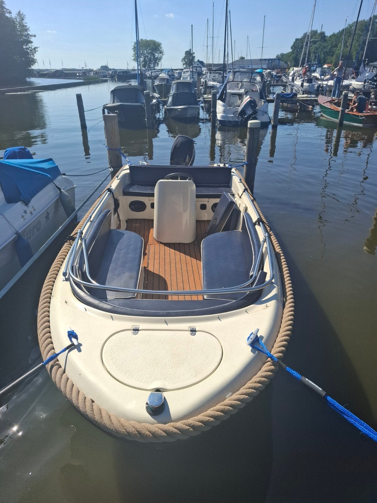 Mooie Wizard 500 sloep | Mercury 25 PK 4-takt | Complete cab, Ophalen, Buitenboordmotor, Elektrische start