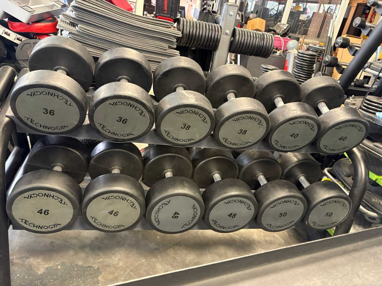 Technogym pu urethane dumbbells 32-50 kg dumbbell gewichten, Ophalen, Dumbbell, Technogym, Dumbbells