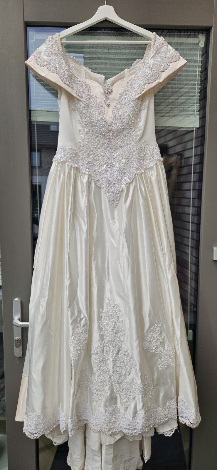 Trouwjurk, Kleding | Dames, Trouwkleding en Trouwaccessoires, Ophalen, Zo goed als nieuw, Wit, Trouwjurk