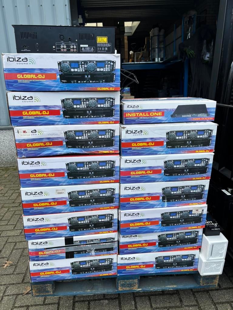 Pallet met ongeveer 25 x Ibiza dubbele usb/mp3 cd spelers, Ophalen of Verzenden, Gebruikt, Overige merken