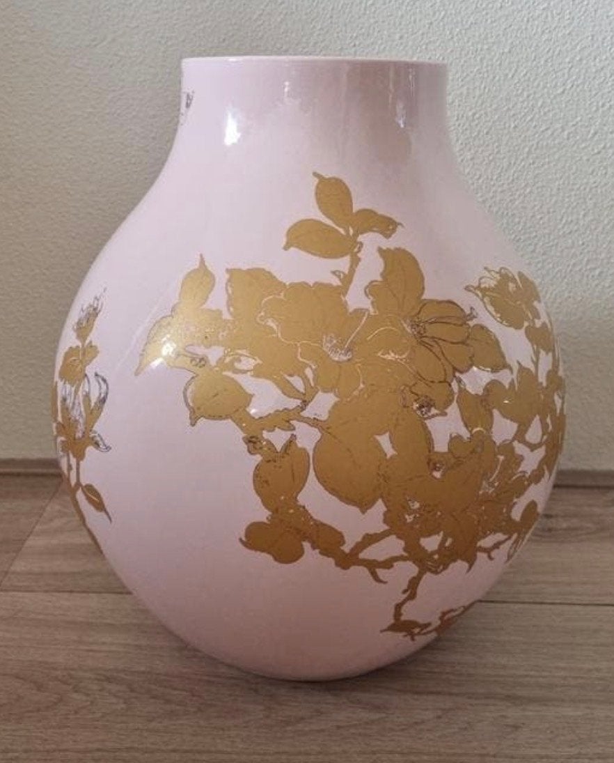 Mooie roze vaas met gouden bloemen van IKEA (Jongerius), Ophalen of Verzenden