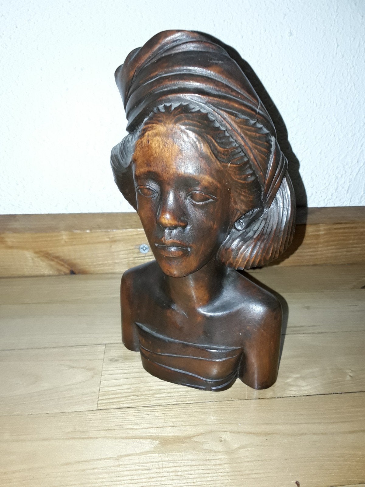 Houten Balinese buste, Buste, Ophalen of Verzenden, 20 - 50 cm, Hout