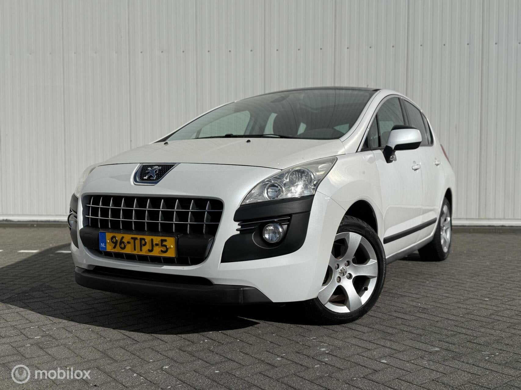 Peugeot 3008 1.6 THP GT Airco Automaat Lage KM Panorama APK, Auto's, Euro 5, Gebruikt, Wit, Bedrijf