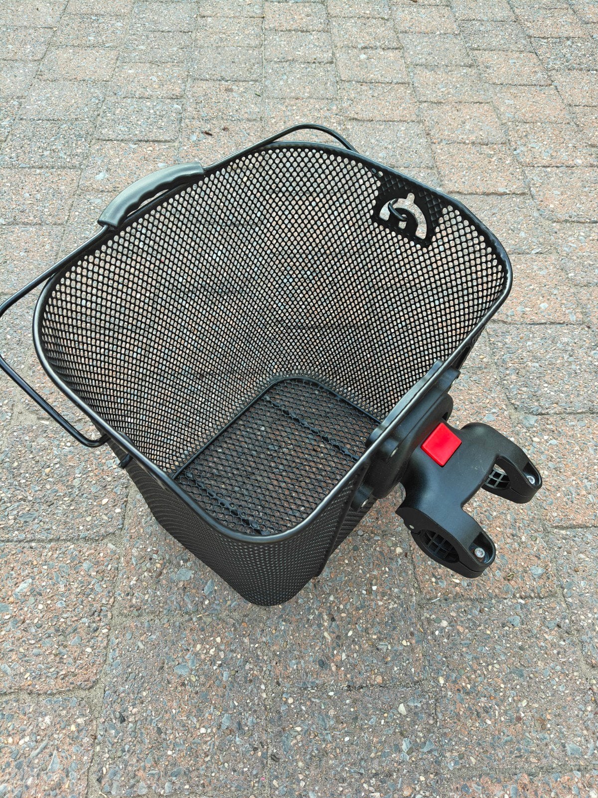 Nieuwe fietsmand met bevestigingsbeugel, Ophalen, Nieuw, Fietsmand, Stuurbevestiging