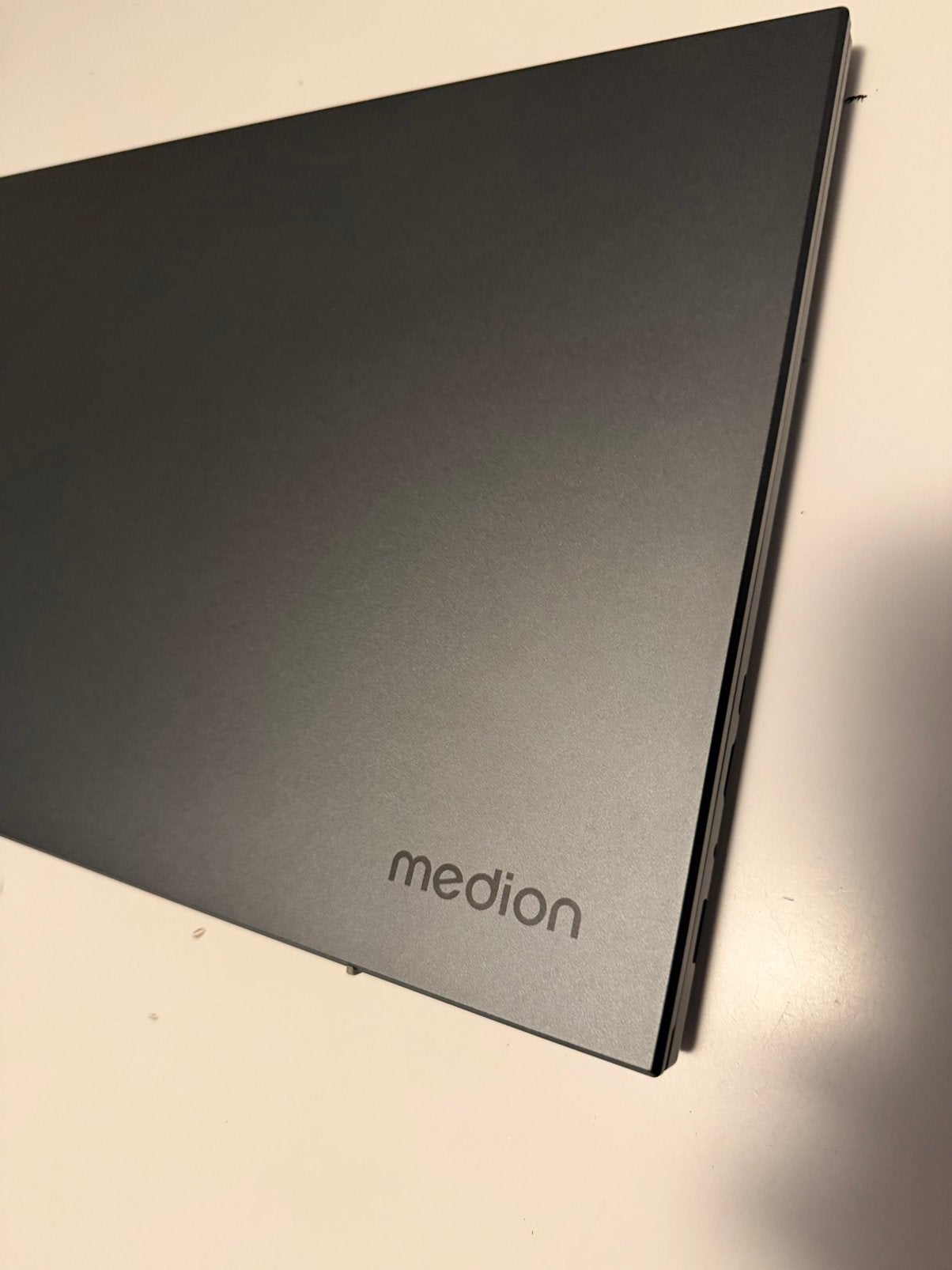 MEDION Akoya E16433 MD62604, Computers en Software, Ophalen, Zo goed als nieuw, 16 inch, 16 GB