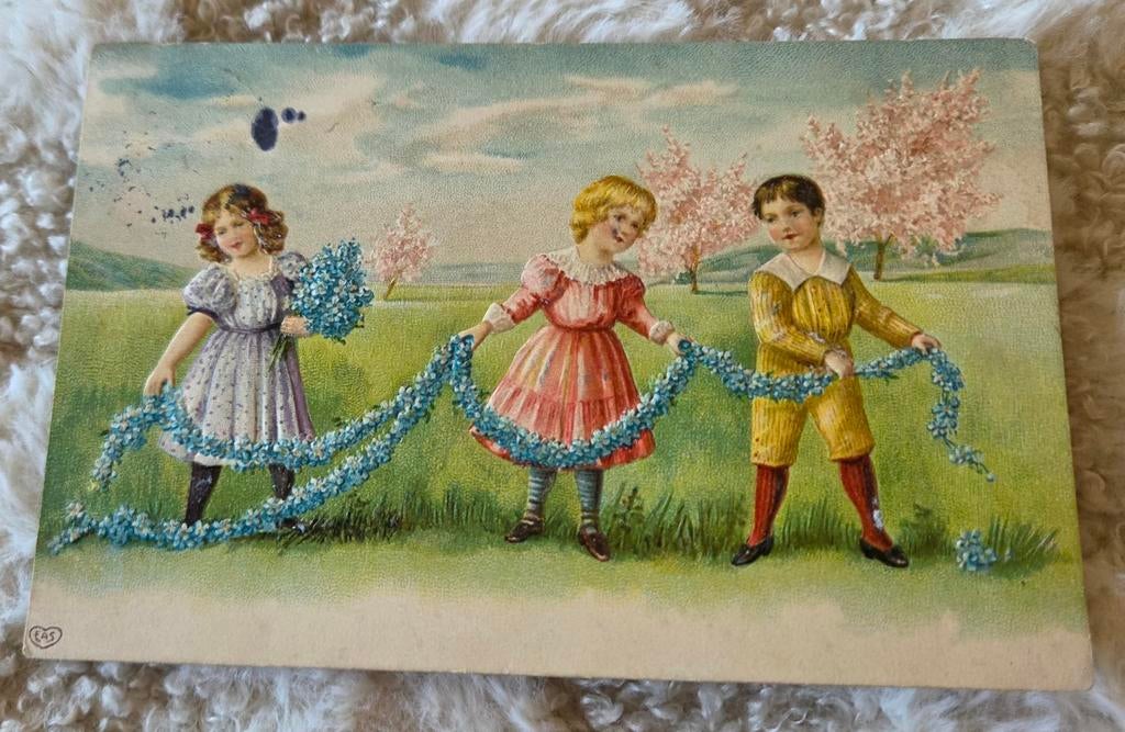 Drie kinderen met bloemenslinger, Verzenden, Voor 1920, Gelopen, Kinderen