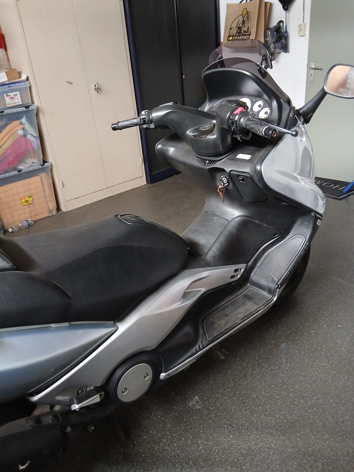 Yamaha T max 500, Motoren, Gebruikt, Automaat, 0 cc, 2 cilinders