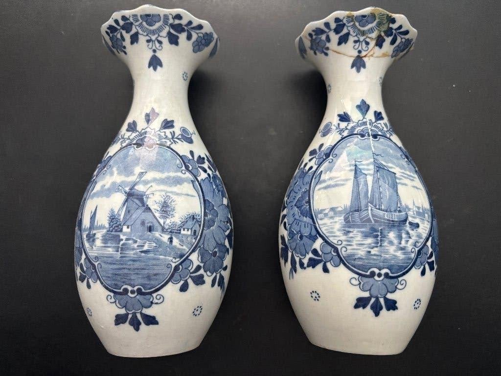 Mosa Maastricht / Louis Regout. Oude Delfts blauwe vazen, Antiek en Kunst, Ophalen of Verzenden