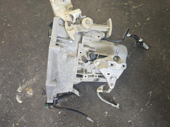 Versnellingsbak van een Opel Corsa, Auto-onderdelen, Gebruikt, -, -, Opel