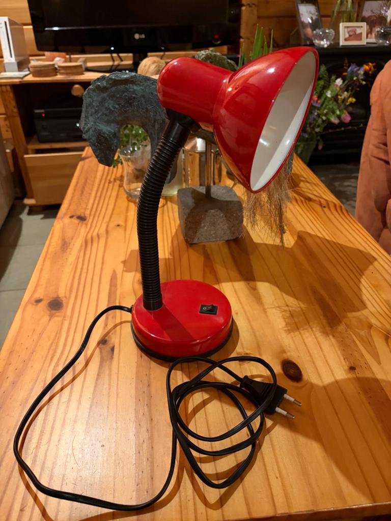 Tafellamp burolamp rood max 40 watt, Ophalen of Verzenden, Zo goed als nieuw, Metaal