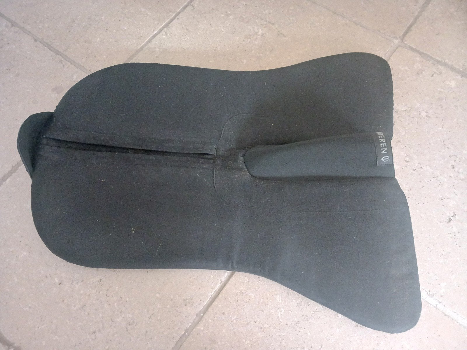 Winderen zadelonderlegger dressuur 18mm Comfort 17-17,5 inch, Dieren en Toebehoren, Ophalen of Verzenden, Zo goed als nieuw, Zwart
