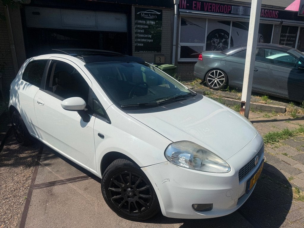 Fiat Grande Punto 1.4 Active Apk/Airco/2.Sleutel/Boekjes, Auto's, Voorwielaandrijving, 4 cilinders, 400 kg, Grande Punto