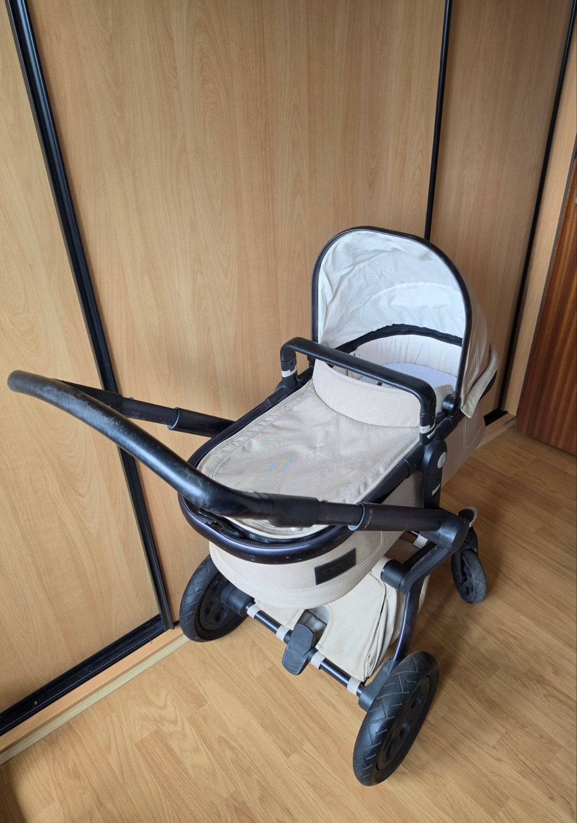 Zeer nette Joolz Day (compleet) kinderwagen met reiswieg en, Ophalen, Gebruikt, Overige merken, Met reiswieg