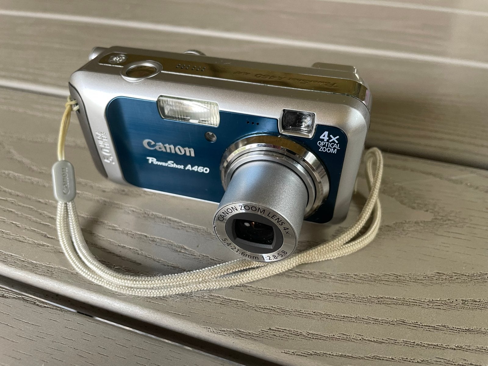 Foto 3 van Canon PowerShot A460 Compactcamera met 4x optische zoom