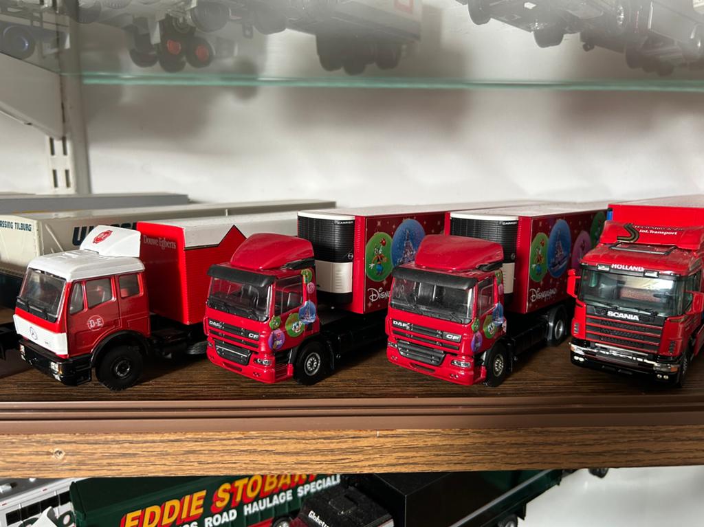 31.stuks miniaturen te koop Tekno Lion Toys Wsi, Hobby en Vrije tijd, Modelauto's | 1:50, Ophalen of Verzenden, Zo goed als nieuw