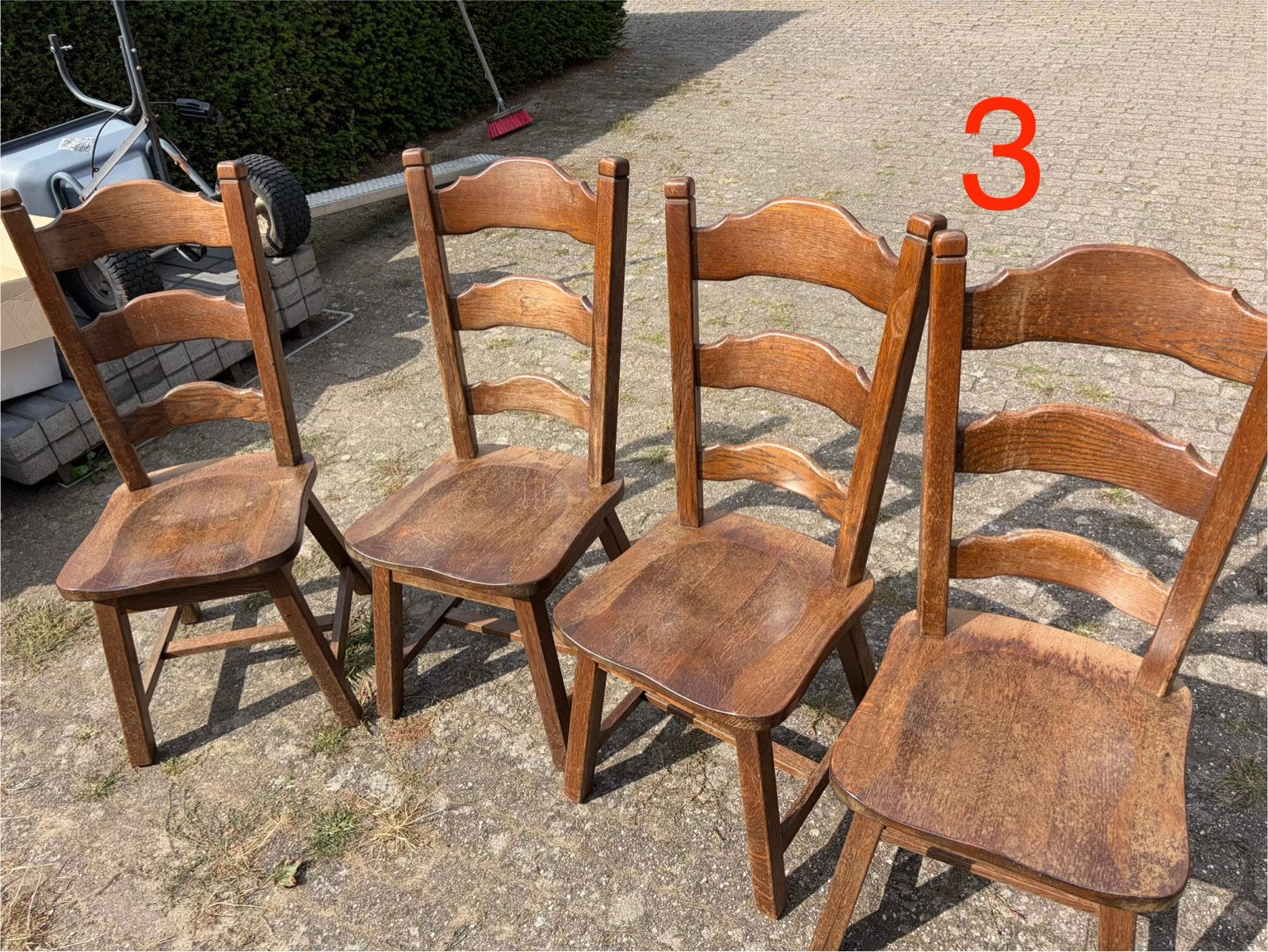 4 stevige houten stoelen, Ophalen