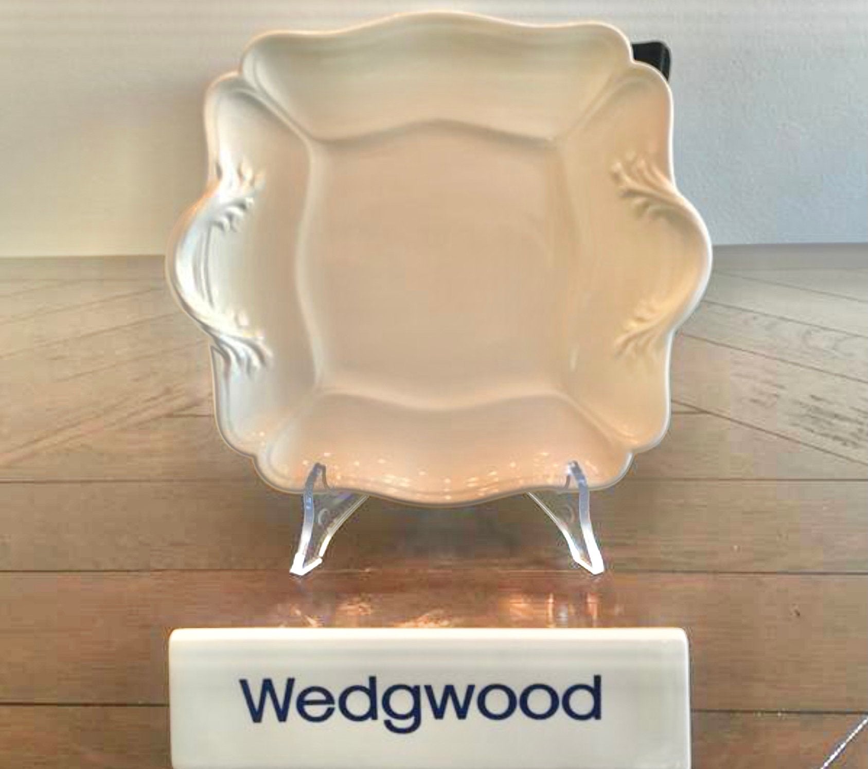 Wedgwood Queens Plain gebakschaal, vierkante schaal, Ophalen of Verzenden, Schaal of Schalen, Zo goed als nieuw, Wedgwood