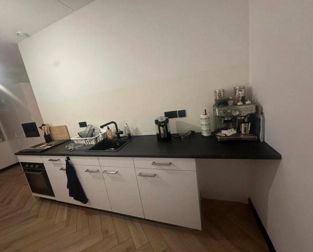 Keller keuken 2 jaar oud met inductie en oven, Huis en Inrichting, Keuken | Complete keukens, Ophalen, Gebruikt, Wit, Enkelwandige keuken