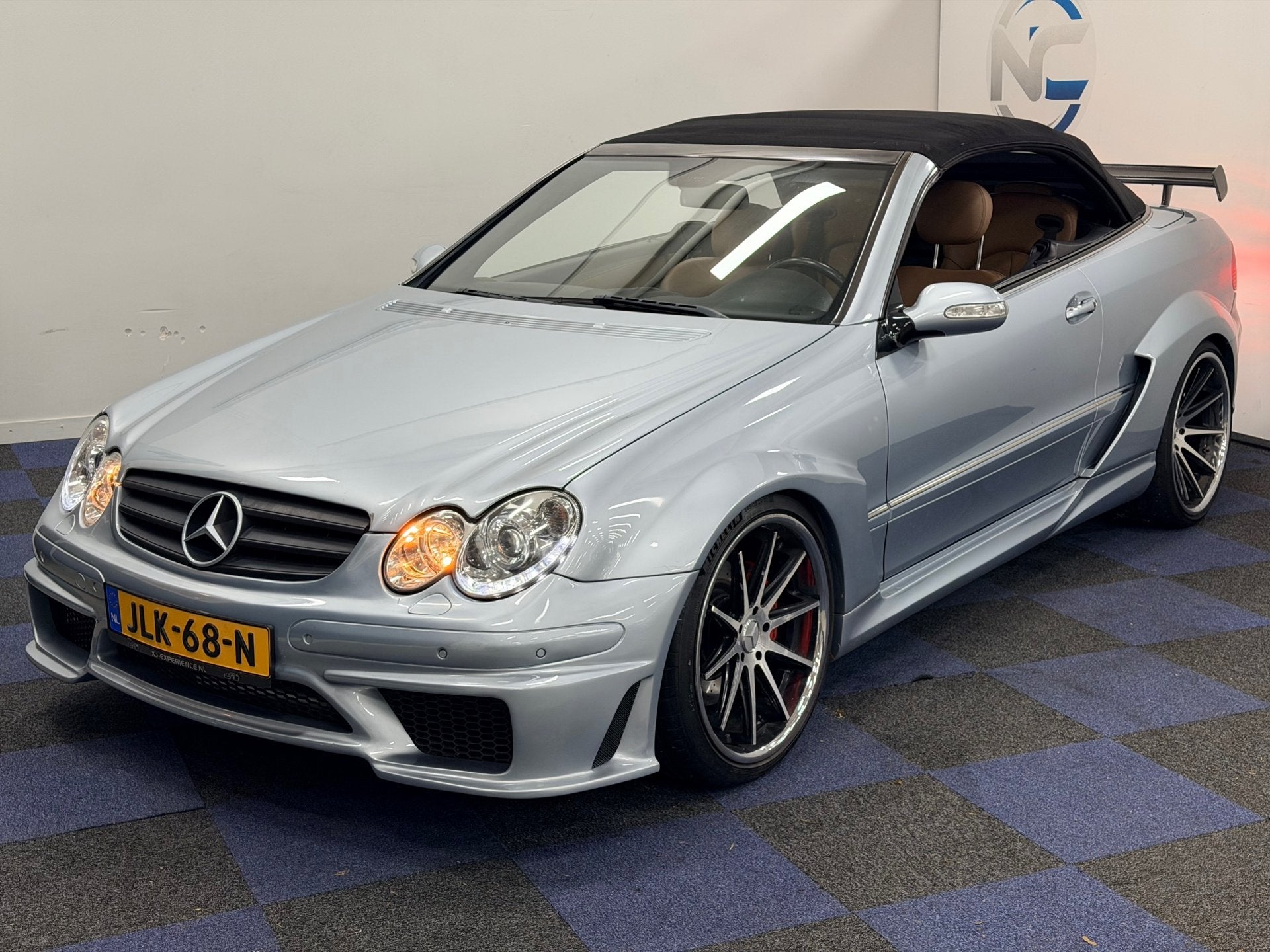 Mercedes-Benz CLK-klasse Cabrio 350 Elegance / DTM WIDE BODY, Auto's, Automaat, Dealer onderhouden, Achterwielaandrijving, Gebruikt