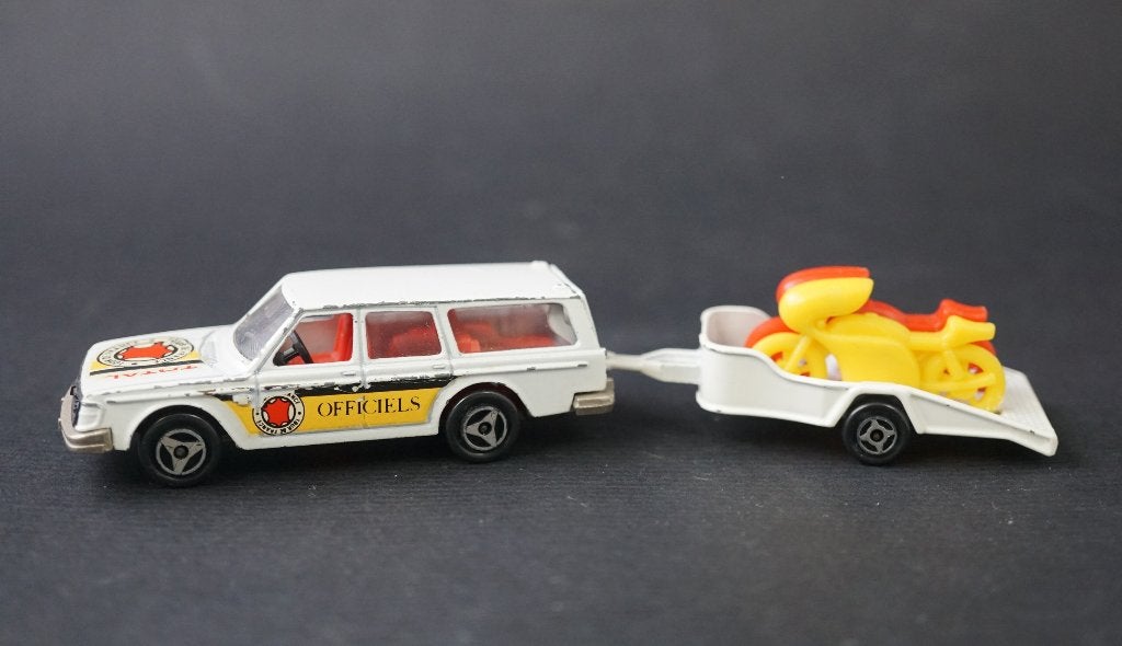 Majorette Volvo 245 DL - Tour de France - TOP vintage, Ophalen of Verzenden