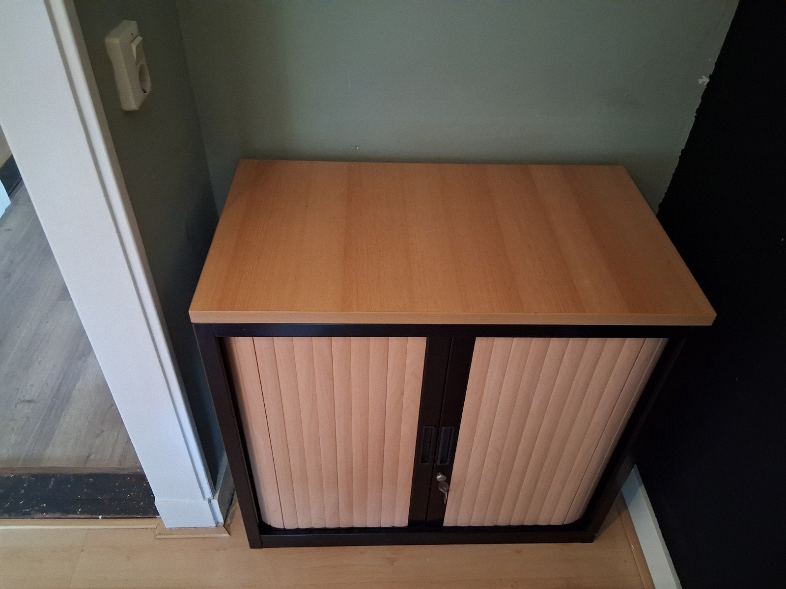 Roldeurkastje  kantoor, Huis en Inrichting, Ophalen, Gebruikt, 50 tot 100 cm, Minder dan 100 cm