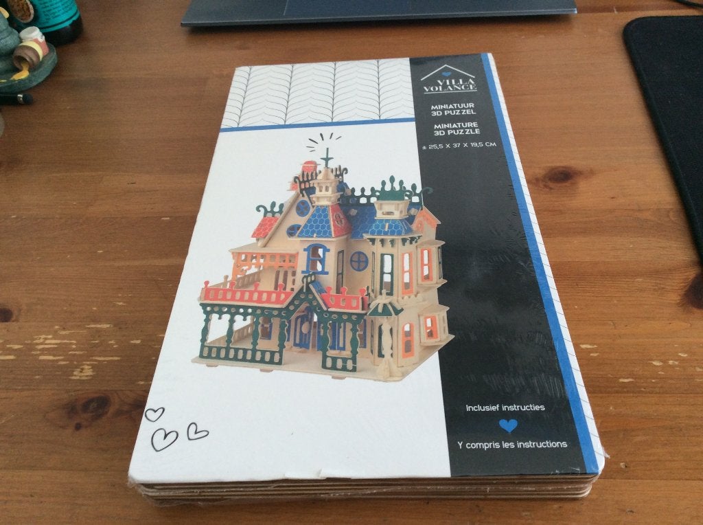 Villa Volance houten 3D puzzel huis. nieuw, Gebouwen, Nieuw, Knutselset, Hout
