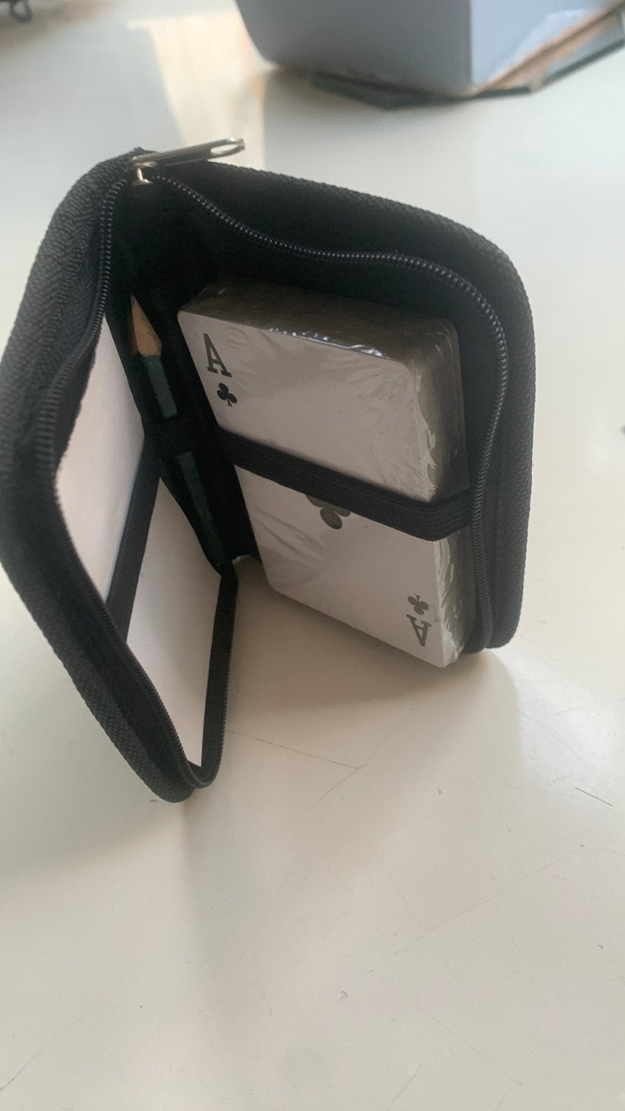 Kaartspel in etui - Nieuw, Hobby en Vrije tijd, Gezelschapsspellen | Kaartspellen, Een of twee spelers, Ophalen of Verzenden, Nieuw
