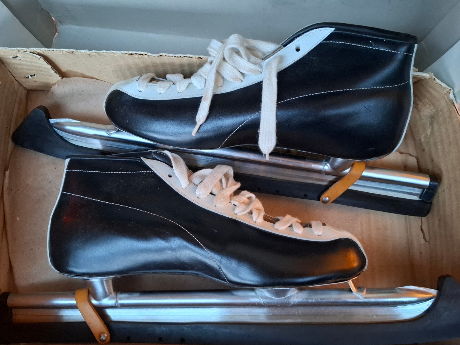 Noren schaatsen maat 42 - Arrow, Sport en Fitness, Overige merken, Ophalen of Verzenden, Zo goed als nieuw, Noren