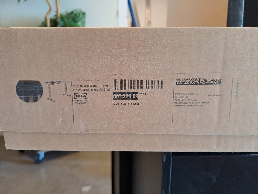 Onderstel bureau ikea (nieuw in doos), Huis en Inrichting, Ophalen, Nieuw