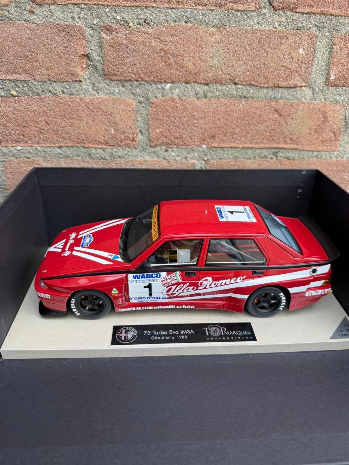 1:18 Topmarques BBR Alfa Romeo 75 turbo evo IMSA …… 225,-, Hobby en Vrije tijd, Modelauto's | 1:18, Ophalen of Verzenden, Nieuw