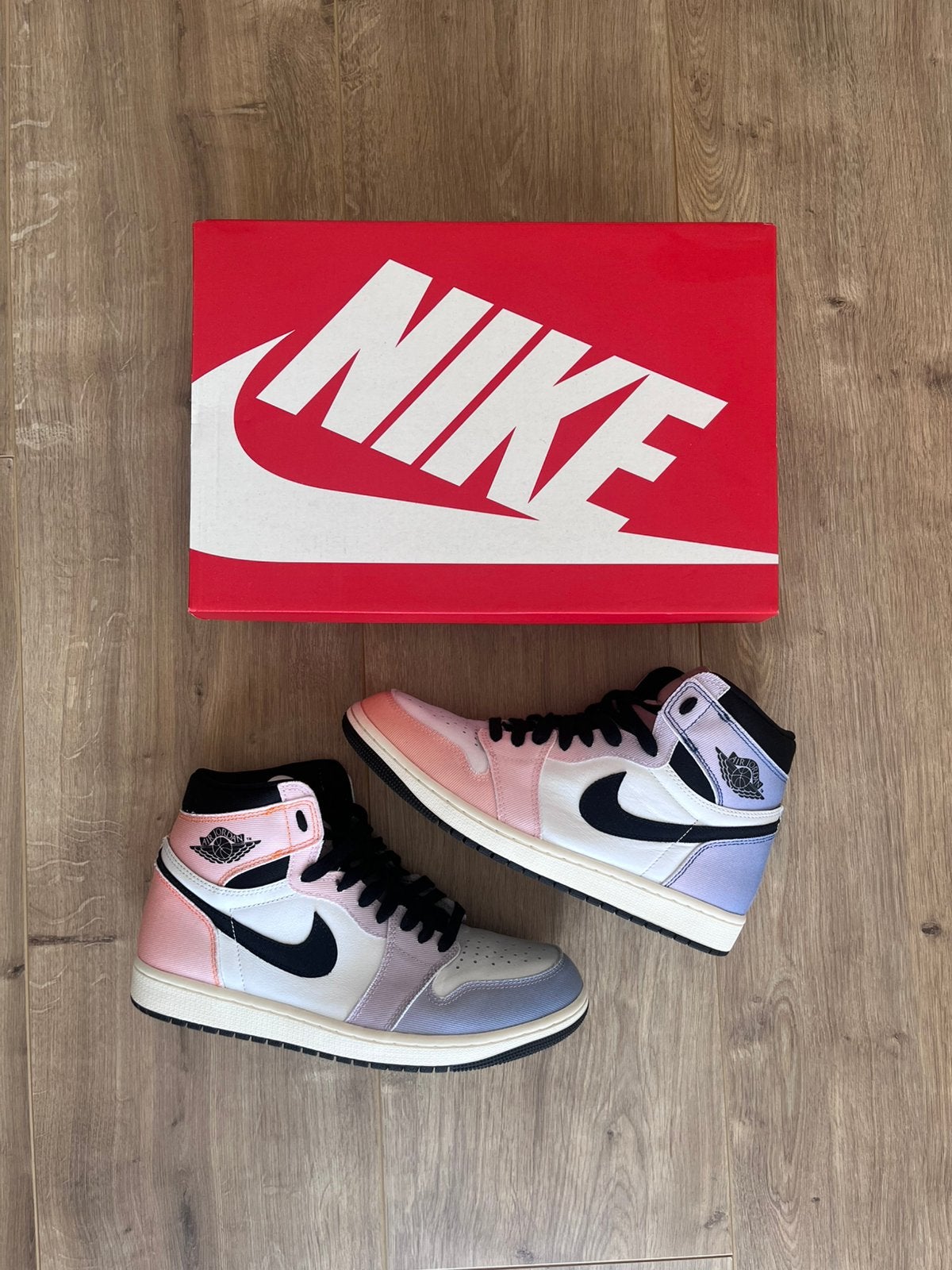 Nike Air Jordan 1 High Zoom Air CMFT Easter, Overige kleuren, Ophalen of Verzenden, Sneakers of Gympen, Zo goed als nieuw