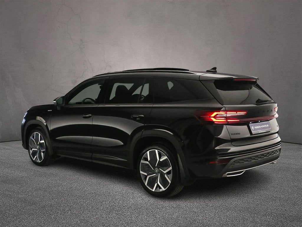 Skoda Kodiaq Sportline Business 1.5 TSI PHEV 204pk DSG Autom, Auto's, Skoda, Euro 6, 4 cilinders, Verblindingsvrij grootlicht