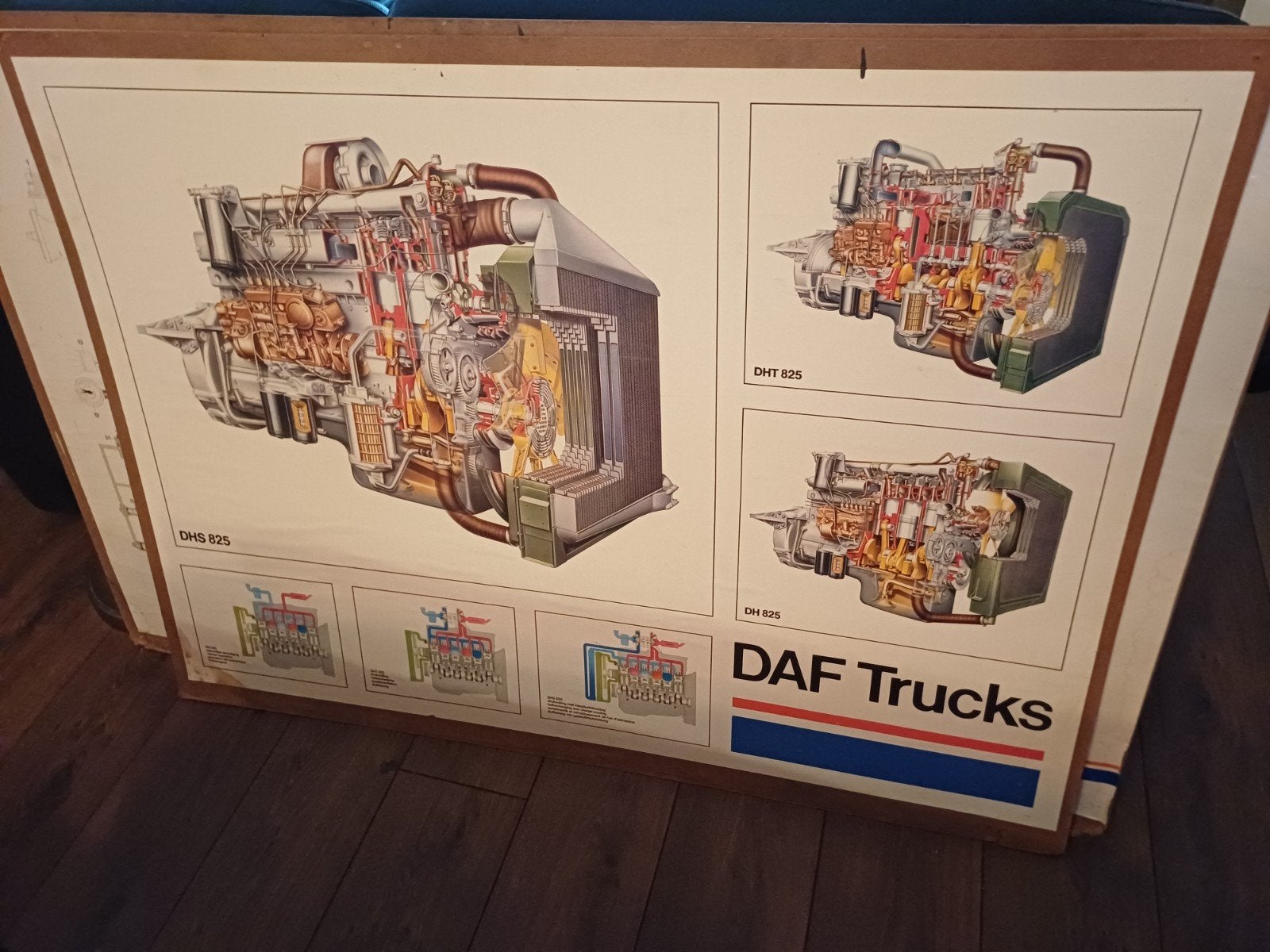 DAF Trucks Motor Schema Poster - DHS 825, DHT 825, DH 825, Ophalen, Gelezen, DAF