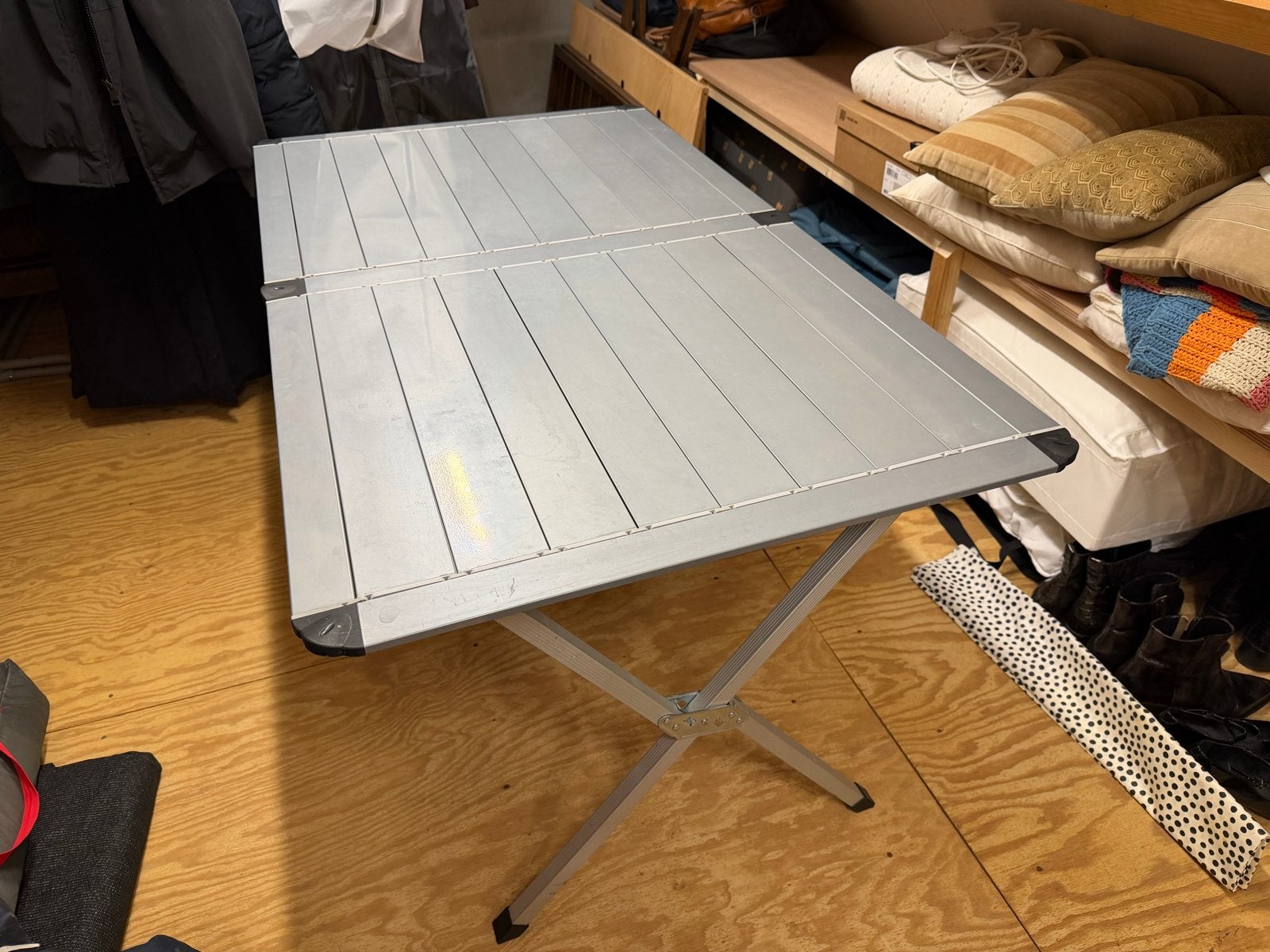 Vrijbuiter Outdoor Campingtafel - 80x140 cm, Ophalen, Gebruikt, Campingtafel