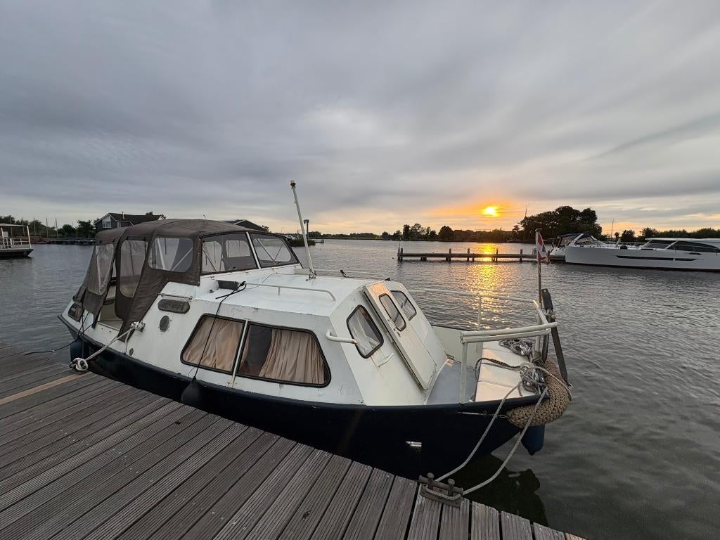 Doerak 680 AK, Kajuitboot met ligplaats Westeinderplassen, Ophalen, Gebruikt