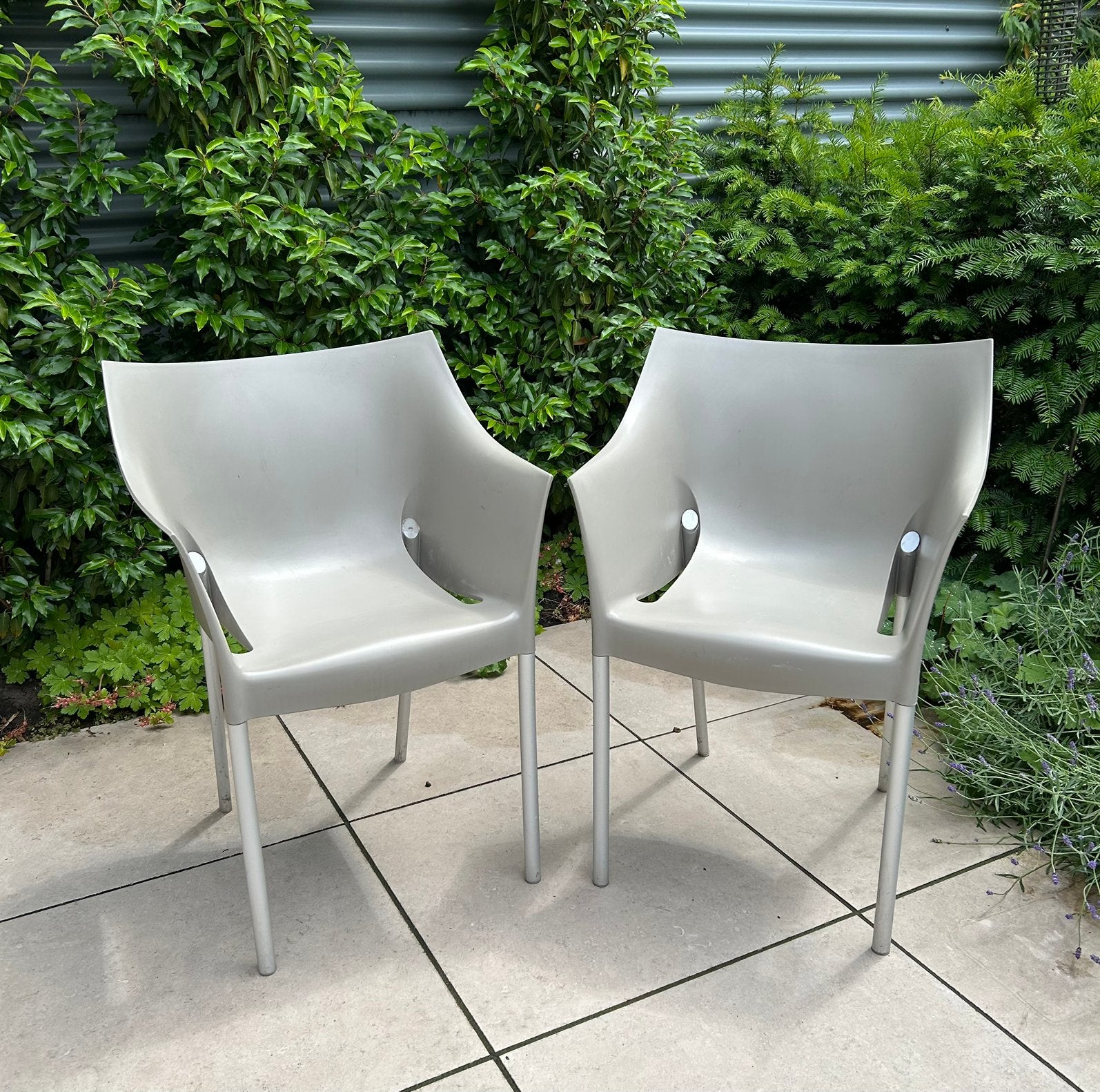 Kartell stoelen Philippe Starck grijs, Ophalen, Gebruikt, Kunststof, Stapelbaar