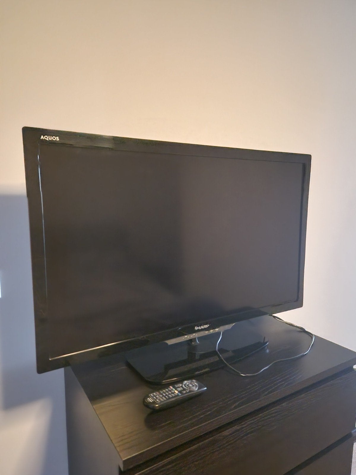 Sharp Aquos LCD TV uit 2011, Ophalen, Gebruikt, 50 Hz, 100 cm of meer