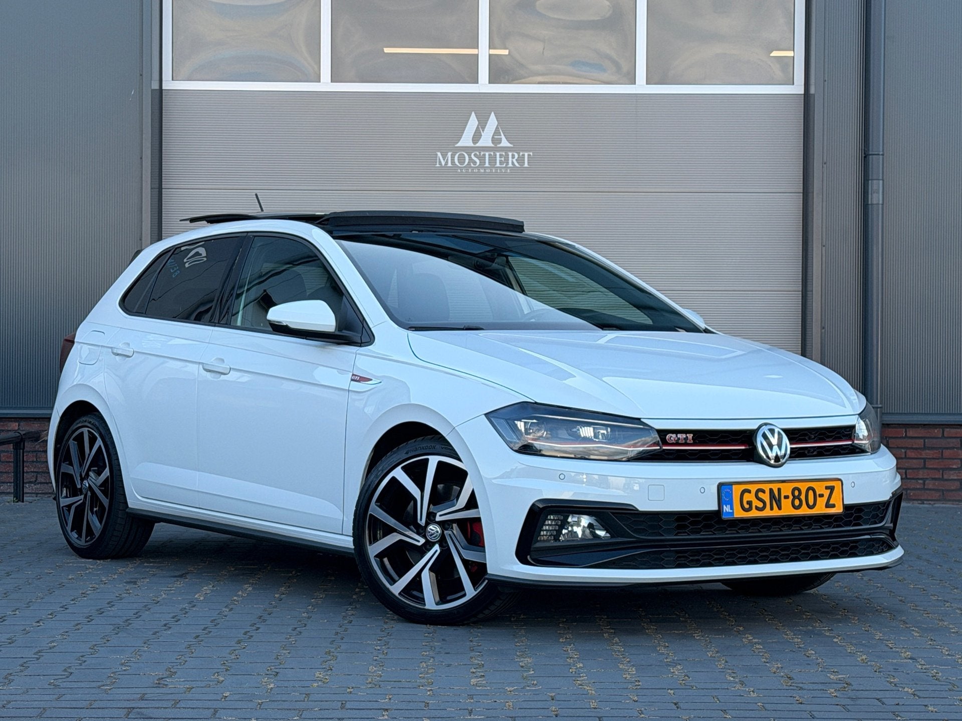 Volkswagen Polo 2.0 TSI GTI/200pk|Pano|Automaat|Stoelverw.|A, Stof, 4 cilinders, 1984 cc, Wit