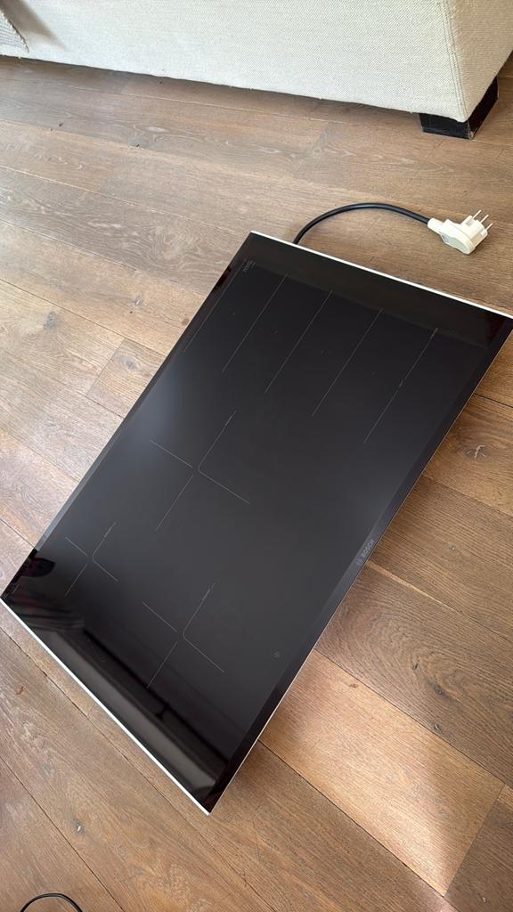 Bosch inductie inbouwkookplaat PXV875DC1E – ZGAN, Ophalen, 4 kookzones, Zo goed als nieuw, Inbouw