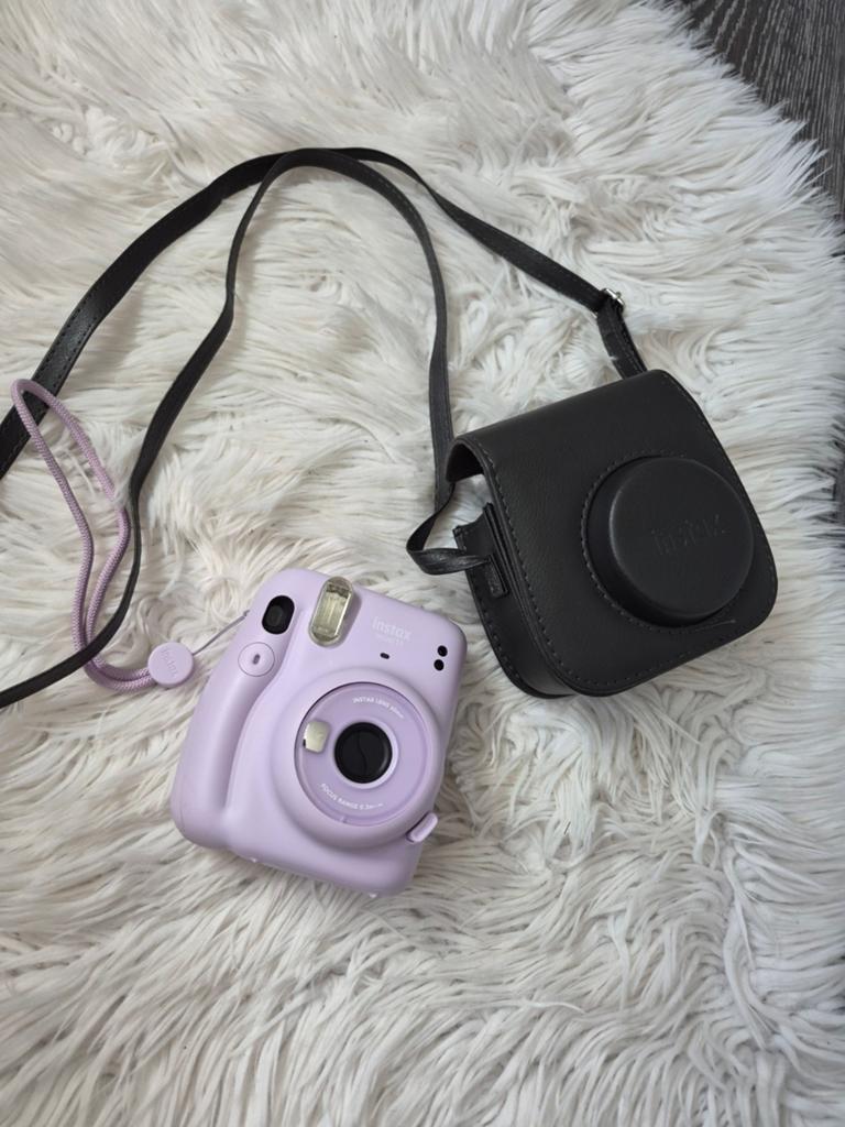 Fujifilm Instax Mini 11 Instant Camera - Lila met hoes, Ophalen, Compact, Zo goed als nieuw, Fuji