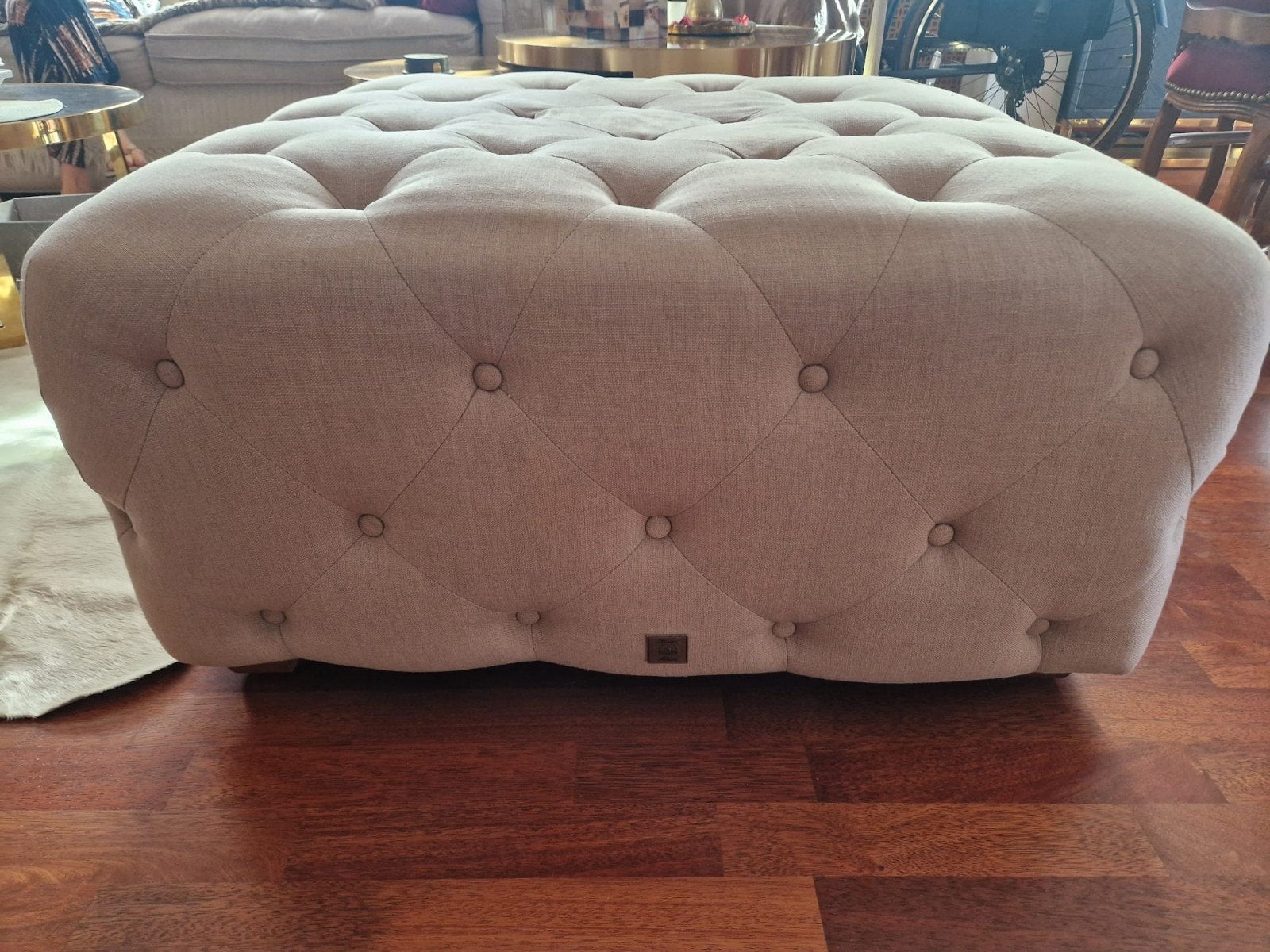 Riviera Maison Chesterfield Stijl Poef, Ophalen, Zo goed als nieuw, Stof, Vierkant